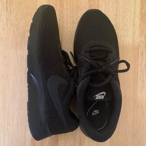 Woman’s Nike Shoes